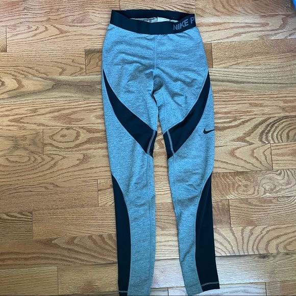 Nike Pro Hyperwarm Leggings - Picture 2 of 7